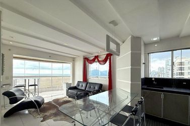 Apartamento &agrave; venda - 102m&sup2; - Centro