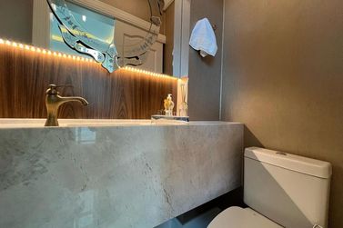 Apartamento &agrave; venda - 168m&sup2; - Meia Praia