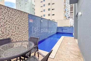 Apartamento &agrave; venda - 85m&sup2; - Meia Praia