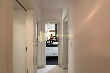Apartamento para alugar - 110m&sup2; - meia praia