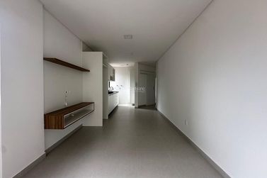 Apartamento &agrave; venda - 83m&sup2; - 