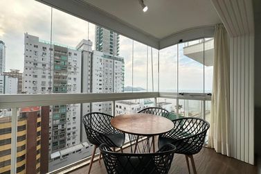 Apartamento &agrave; venda - 165m&sup2; - Centro