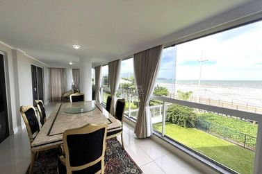 Apartamento &agrave; venda - Meia Praia