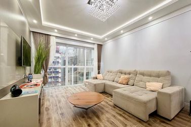 Apartamento &agrave; venda - 170m&sup2; - Meia Praia