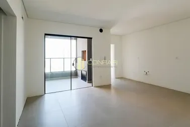 Apartamento &agrave; venda - 83m&sup2; - Baln. Perequ&ecirc;