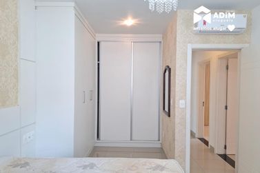 Apartamento para alugar - 135m&sup2; - Meia Praia