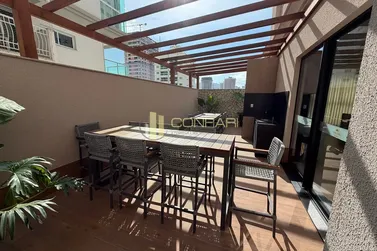 Apartamento &agrave; venda - 103m&sup2; - meia praia
