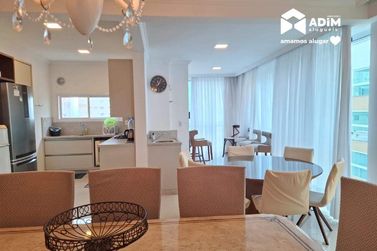 Apartamento para alugar - 127m&sup2; - Meia Praia