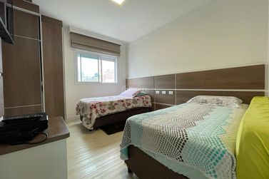 Apartamento &agrave; venda - 248m&sup2; - Meia Praia