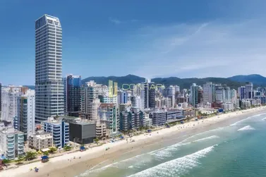 Apartamento &agrave; venda - 139m&sup2; - Meia Praia