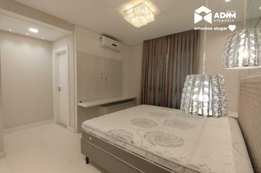 Apartamento para alugar - 138m&sup2; - Centro