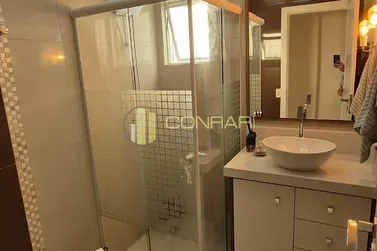 Apartamento &agrave; venda - 168m&sup2; - Meia Praia