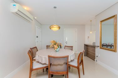 Apartamento para alugar - 130m&sup2; - Pioneiros