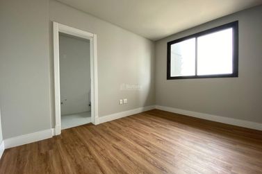 Apartamento &agrave; venda - 133m&sup2; - 