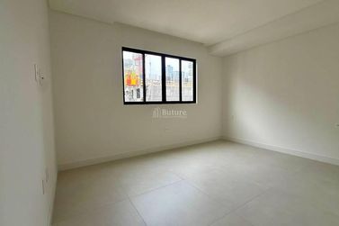 Apartamento &agrave; venda - Meia Praia