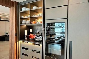 Apartamento &agrave; venda - 400m&sup2; - Meia Praia