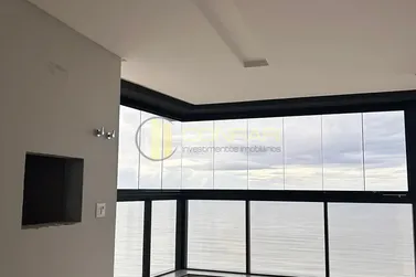 Apartamento &agrave; venda - 198m&sup2; - meia praia