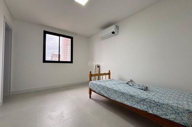 Apartamento &agrave; venda - 98m&sup2; - 