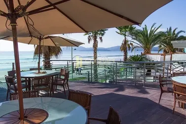 Apartamento &agrave; venda - 270m&sup2; - Meia Praia