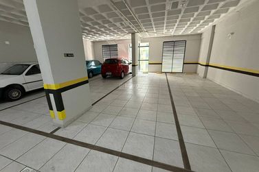 Apartamento &agrave; venda - Meia Praia