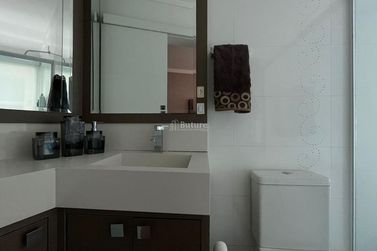 Apartamento &agrave; venda - 138m&sup2; - Centro