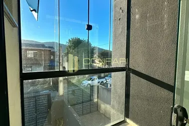 Sobrado para alugar - 86m&sup2; - morretes