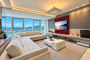 Apartamento &agrave; venda - 180m&sup2; - Centro