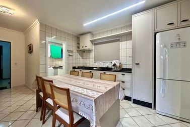 Apartamento &agrave; venda - 120m&sup2; - Andorinha