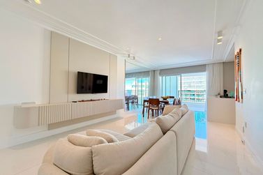 Apartamento &agrave; venda - 160m&sup2; - Centro