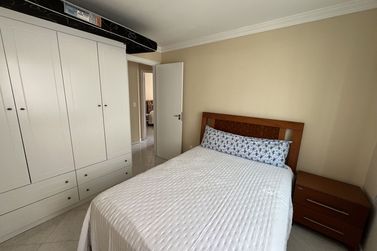 Apartamento para temporada - 95m&sup2; - Meia Praia