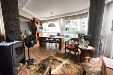 Apartamento &agrave; venda - 129m&sup2; - Andorinha