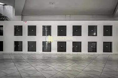 Apartamento &agrave; venda - 110m&sup2; - Meia Praia