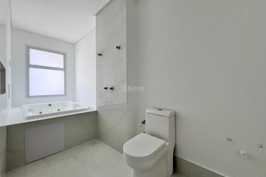 Apartamento &agrave; venda - 160m&sup2; - Centro