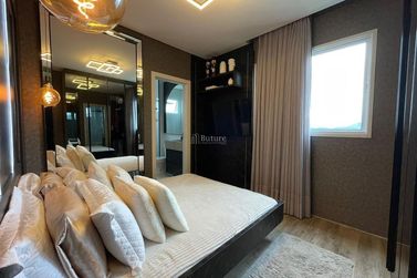 Apartamento &agrave; venda - 270m&sup2; - Meia Praia
