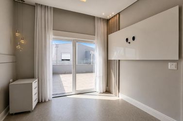 Casa &agrave; venda - 230m&sup2; - Barra