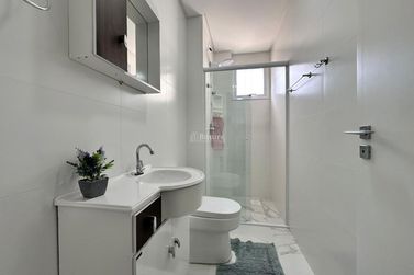 Apartamento &agrave; venda - 86m&sup2; - Meia Praia