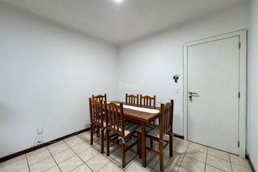 Apartamento &agrave; venda - 111m&sup2; - Centro