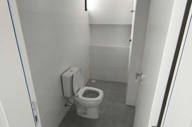 Apartamento &agrave; venda - 104m&sup2; - Meia Praia