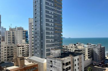 Apartamento &agrave; venda - 171m&sup2; - Meia Praia