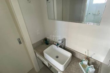 Apartamento &agrave; venda - Meia Praia