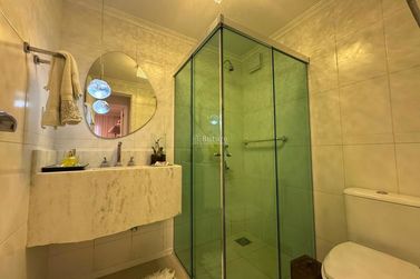 Apartamento &agrave; venda - 74m&sup2; - Centro