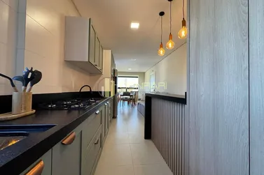 Apartamento &agrave; venda - 81m&sup2; - Pereque