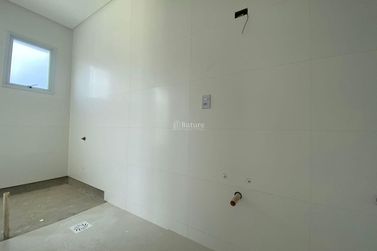 Apartamento &agrave; venda - 140m&sup2; - Meia Praia