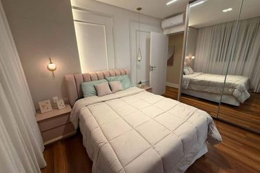 Apartamento &agrave; venda - Meia Praia