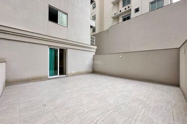 Apartamento &agrave; venda - 129m&sup2; - Meia Praia