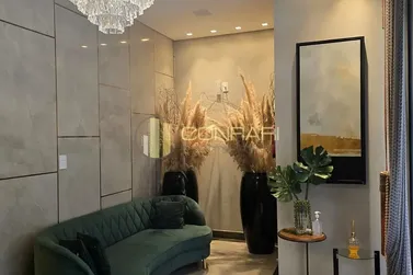 Apartamento &agrave; venda - 130m&sup2; - Meia Praia