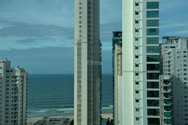 Apartamento &agrave; venda - 143m&sup2; - Centro