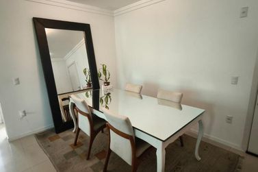 Apartamento para alugar - 65m&sup2; - Municipios