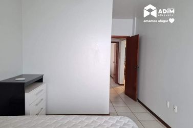 Apartamento para alugar - 134m&sup2; - Meia Praia