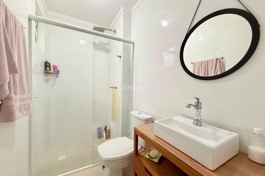 Apartamento &agrave; venda - 120m&sup2; - Meia Praia